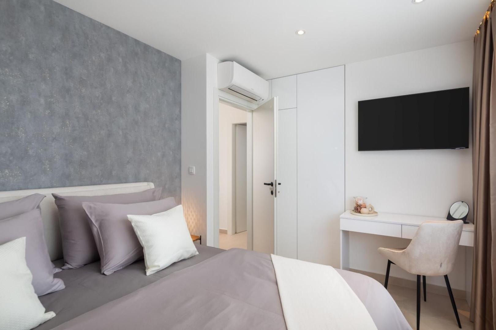 Luxury Apartment Silvery In Split Center With Jacuzzi, Sauna And Parking Экстерьер фото