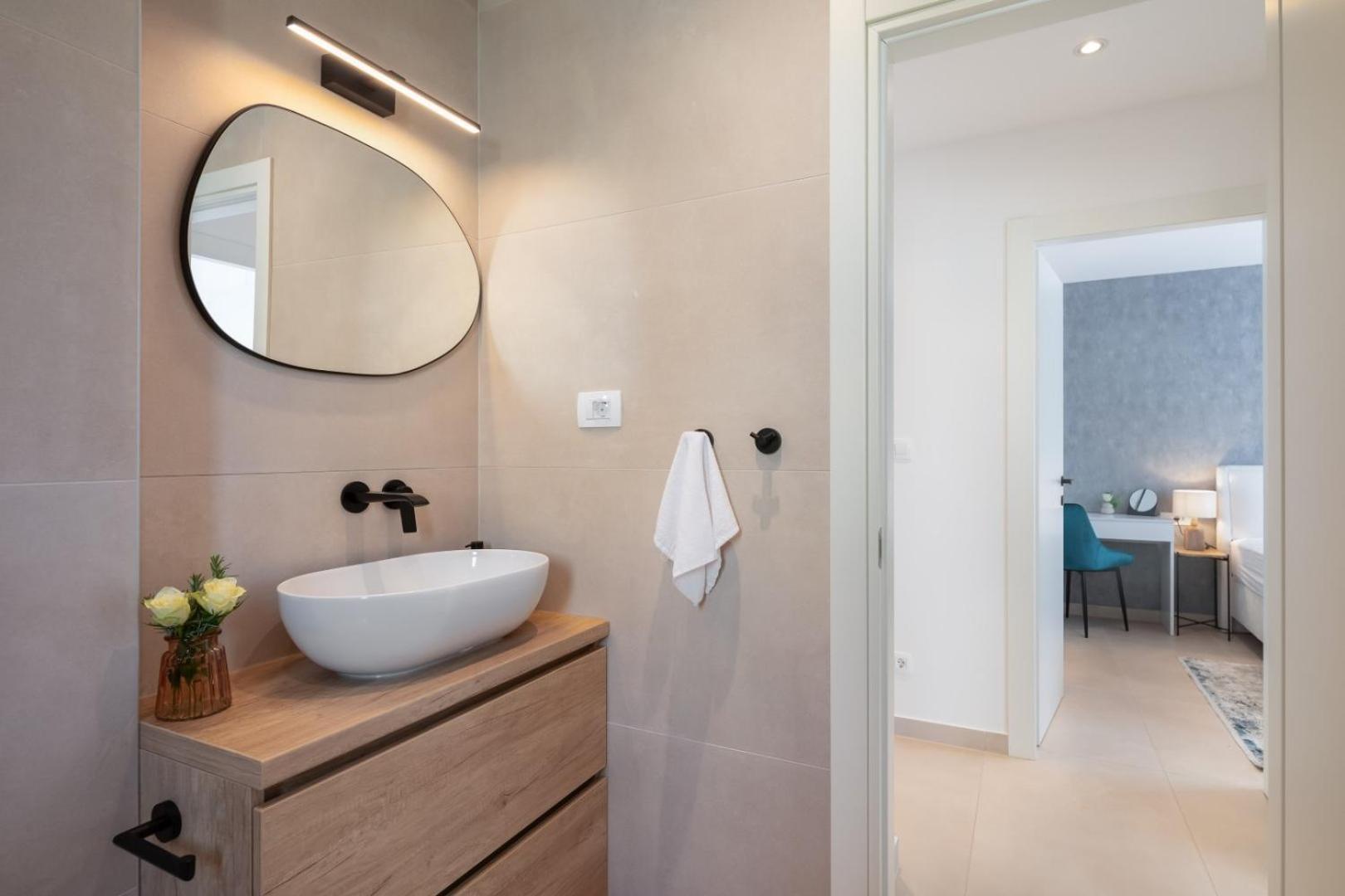 Luxury Apartment Silvery In Split Center With Jacuzzi, Sauna And Parking Экстерьер фото