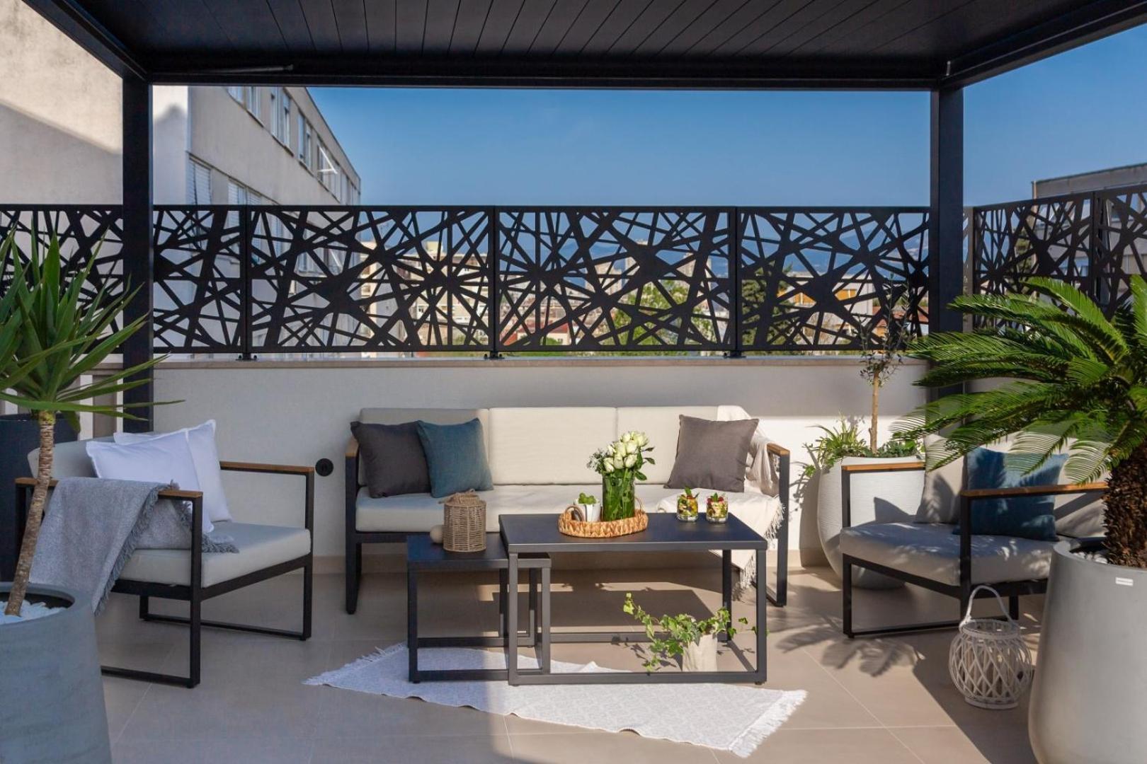 Luxury Apartment Silvery In Split Center With Jacuzzi, Sauna And Parking Экстерьер фото